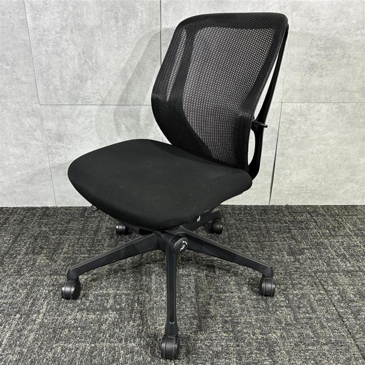 【法人・個人、人気No,1チェア！】オカムラ製シルフィチェア　中古家具　九州最大級　《オフィスバスターズ福岡博多店は、福岡を拠点として、日本全国へ中古オフィス用品・オフィス家具を提供しております》☬⑤☬
                        シルフィーメッシュ
                                    中古
            