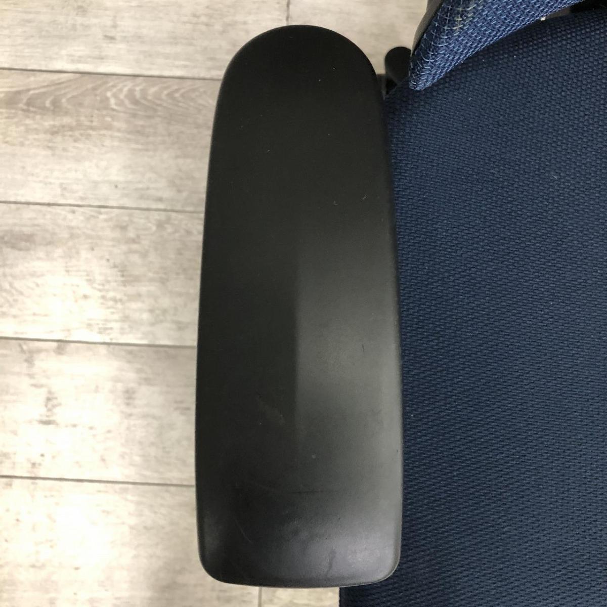【中古】エフメッシュ KF-377JB-T1B2 イトーキ/ITOKI 肘付ハイバックチェア 580545 - 中古オフィス家具ならオフィスバスターズ
