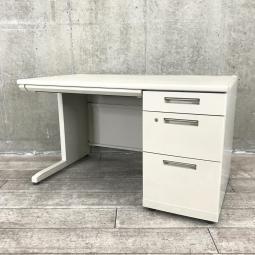 【収納力の高い設計で人気の新MXデスク入荷！スタンダードなデザインで使いやすくおすすめ！】■コクヨ（KOKUYO）　新MX（MX＋）　片袖デスク　W1200×D700㎜　■シリンダー錠　■ニューグレー