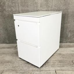 【在庫入替えセール！】【平机・フリーアドレスデスクのお供に！】■コクヨ製　3段ワゴン　GXシリーズ　■シリンダー錠　キャスター付き　■ホワイト【AD】