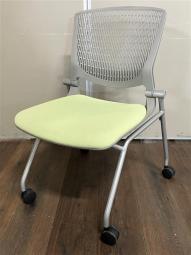 オカムラ　グラータ　ライトグリーン　フレームグレー　#岐阜#愛知#三重#静岡#CS在庫