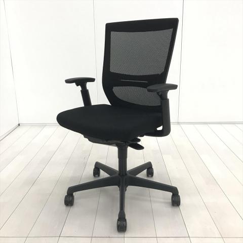 【中古】エスクードメッシュ C437ZR FHB1 オカムラ（okamura） 肘付ハイバックチェア