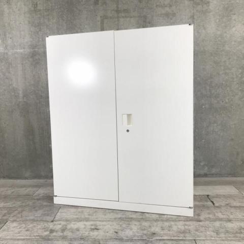 【中古】3S 書庫  オカムラ（okamura） ローキャビネット／両開き