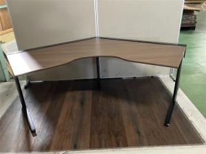 エンブレムはずれのためお値段お安くご提案！！　オカムラ　プロユニット　ブーメランデスク　ブラウン×ブラック
#岐阜#愛知#三重#静岡#CS在庫