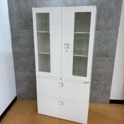 オカムラ製のハイキャビネット(ガラス両開き＋2段ラテラル書庫)【レクトラインシリーズ】が入荷しました！＊良品を格安で！「オフィスバスターズ福岡南店」は、福岡を拠点として、全国へ中古オフィス用品・オフィス家具を提供しております。