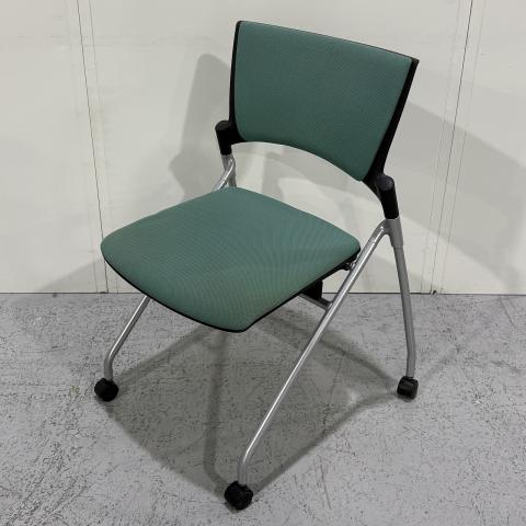 【中古】マノスチェア KLC-320CB-T1G8 イトーキ（ITOKI） ネスティングチェア