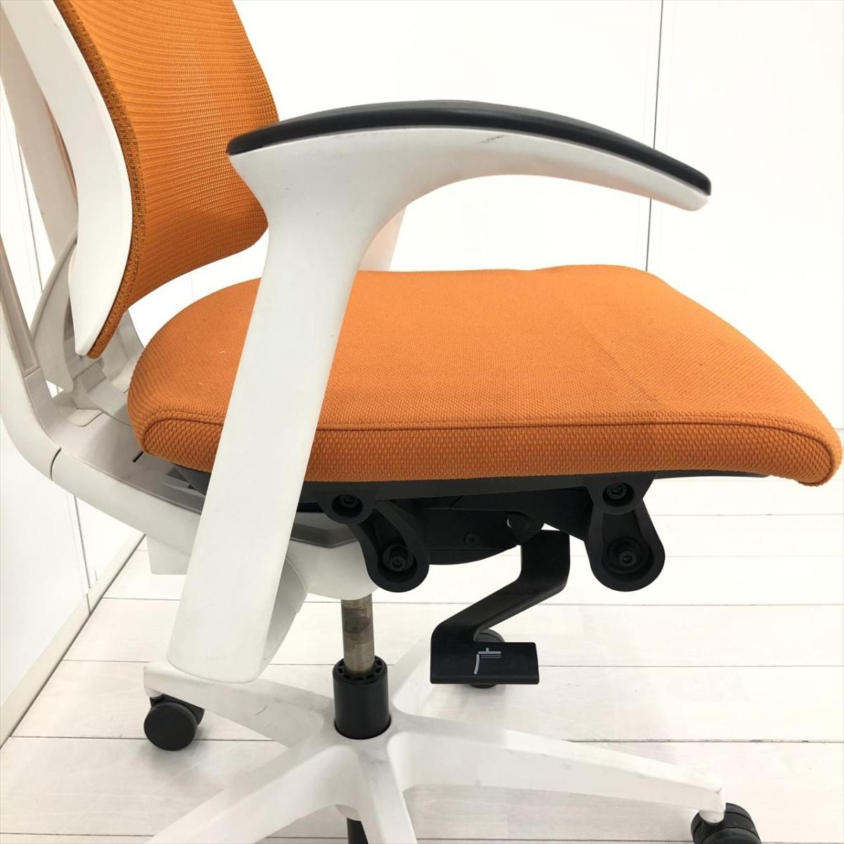 中古】セレーオチェア KF-570JJB-WWD3 イトーキ/ITOKI 肘付ハイバック 