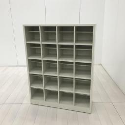 【20人用シューズボックス！取り出しやすいオープンタイプ！】■くつ箱・下駄箱　シューズボックス　W1000×D330×H1290㎜　オープンタイプ　■ライトグレー　【出入り口に設置おすすめです！】