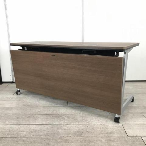 【中古】エレガスタ 81E5RD MM99 オカムラ（okamura） スタックテーブル(長机/折りたたみ/会議用)