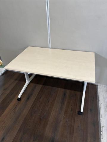 【中古】JUTO  コクヨ（KOKUYO） ミーティングテーブル（会議机）