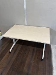 コクヨ　JUTO　ミーティングテーブル　2名～4名迄使用可能　#岐阜#愛知#三重#静岡#CS在庫