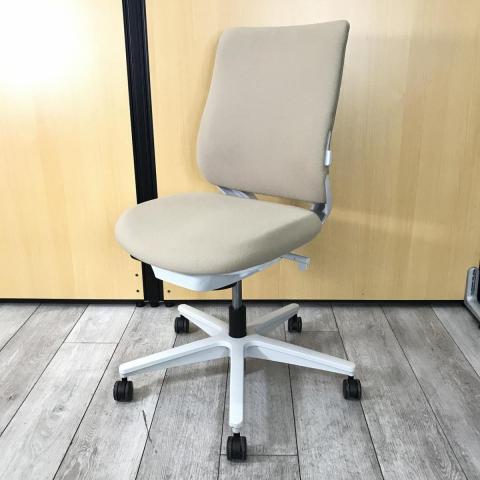 【中古】ミトラ2 C04S-12C-E11 コクヨ（KOKUYO） 肘無ローバックチェア