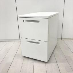 【希少な2段デスクインワゴン！収納力抜群！】■コクヨ（KOKUYO）製　アイエス（iS）　2段ワゴン　デスクインワゴン　H610㎜　■シリンダー錠 　■ホワイト