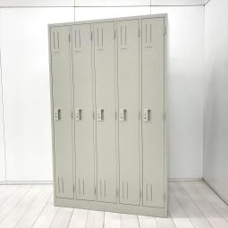 【スタンダードな縦型ロッカー！工場・倉庫・病院などの定番商品です！】■5人用更衣ロッカー　縦型ロッカー　W1120×D515×H1790㎜　■シリンダー錠　■グレー