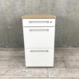 【関西倉庫在庫品】【デスク横に置いて収納と作業スペースを同時に確保！人気のナチュラル調天板！】■イトーキ（ITOKI）製　CZRシリーズ　３段脇机　H720mm　■ナチュラル木目調天板 × 本体 ホワイト　■シリンダー錠