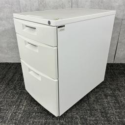 【上長席にいかがでしょうか？】◆イトーキ/CZ　ホワイト　620mm　ワゴン　収納　家具　在宅ワーク　リユース　中古家具　九州最大級《オフィスバスターズ福岡博多店は、福岡を拠点として、日本全国へ中古オフィス用品・オフィス家具を提供しております》