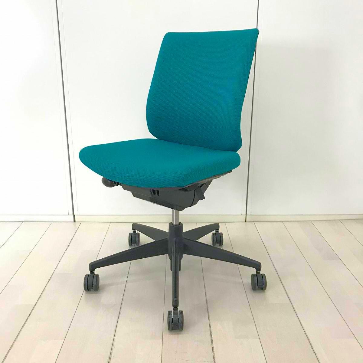 【581248】【スタイリッシュなデザインで快適なワーキングチェア！】■コクヨ（KOKUYO）製　ウィザード （Wizard）チェア　肘無し　ローバック　■フォレストグリーン　オフィスバスターズ　水戸サテライト　大子町　北茨城市　高萩市　日立市　常陸太田市　常陸大宮市　那珂市　東海村　ひたちなか市　城里町 水戸市　笠間市　茨城町　大洗町　小美玉市
                        ウィザードチェア
                                    中古
            