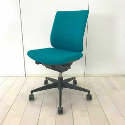 【581248】【スタイリッシュなデザインで快適なワーキングチェア！】■コクヨ（KOKUYO）製　ウィザード （Wizard）チェア　肘無し　ローバック　■フォレストグリーン　オフィスバスターズ　水戸サテライト　大子町　北茨城市　高萩市　日立市　常陸太田市　常陸大宮市　那珂市　東海村　ひたちなか市　城里町 水戸市　笠間市　茨城町　大洗町　小美玉市