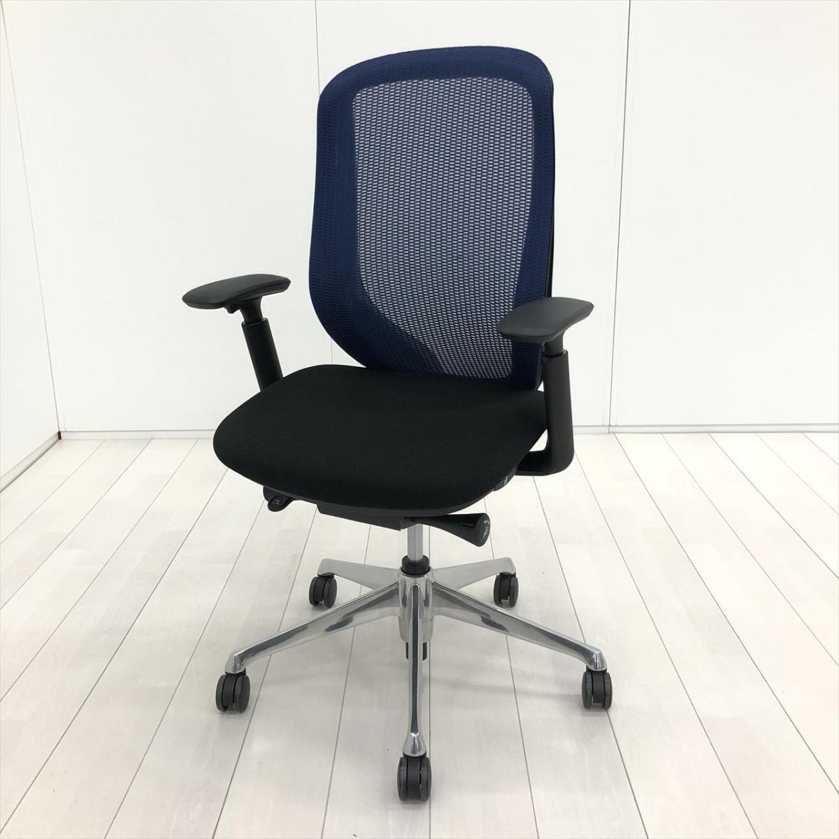 【前傾チルト機能付き！オカムラ製品で最も人気を集める高機能メッシュチェア！】■オカムラ（okamura）製　シルフィー（Sylphy）チェア　肘付ハイバック　背面メッシュ　■可動肘　■ミディアムブルー
                        シルフィーメッシュ
                                    中古
            