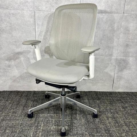 【中古】シルフィー  オカムラ（okamura） 肘付ハイバックチェア