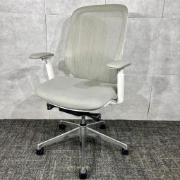 【西】～長時間作業に応えるシルフィチェア～　【オカムラ/シルフィ/肘あり/グレー】【福岡オフィス家具】【福岡中古家具】【中古事務什器】【中古チェア】【中古椅子】
