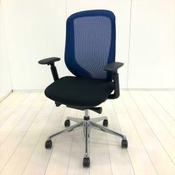 【581709】【前傾チルト機能付き！オカムラ製品で最も人気を集める高機能メッシュチェア！】■オカムラ（okamura）製　シルフィー（Sylphy）チェア　肘付ハイバック　背面メッシュ　■可動肘　■ミディアムブルー　オフィスバスターズ　水戸サテライト　大子町　北茨城市　高萩市　日立市　常陸太田市　常陸大宮市　那珂市　東海村　ひたちなか市　城里町 水戸市　笠間市　茨城町　大洗町　小美玉市