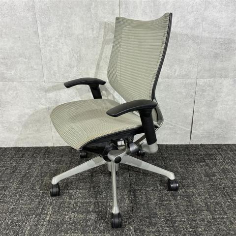 【中古】バロンメッシュチェア CP33CR オカムラ（okamura） 肘付ローバックチェア