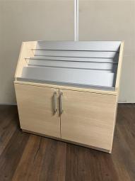 【在庫入れ替えSALE】オカムラ　マガジンラック　木製キャビネット　パンフレットなどの収納や店舗運用に1台あれば安心！！　#岐阜#愛知#三重#静岡#CS在庫