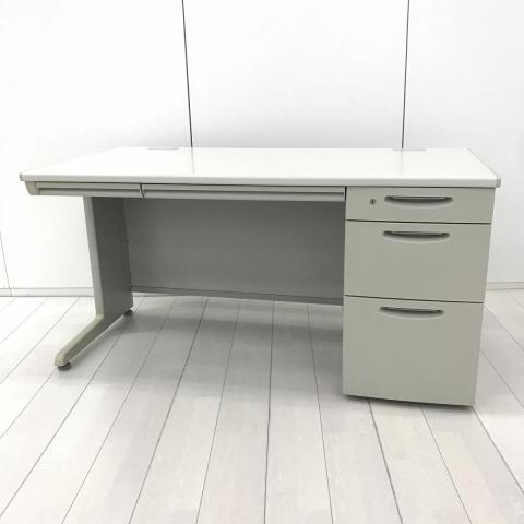 ■オカムラ （okamura）製 　■SD-Vシリーズ　■片袖机　■W1200mm×D700mm　■シリンダー錠　■ライトグレー　【弊社使用欄：A01065543】