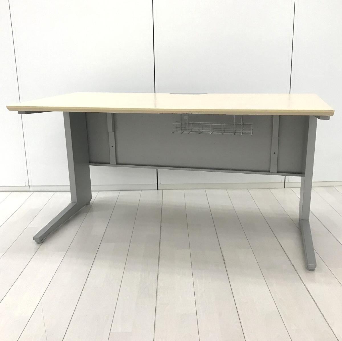 【在庫入替セール品！（本在庫限定価格）】【ゆとりのあるワークスペースで作業効率アップ！】■オカムラ　プロユニットシリーズ　平デスク　W1400×D740×H720mm　※天板下キズあり　■トレンドのナチュラル木目カラー！【Okamura　Pro Unit】A01040107
                        プロユニット
                                    中古
            