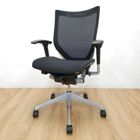 【中古】バロンメッシュチェア  オカムラ（okamura） 肘付ローバックチェア