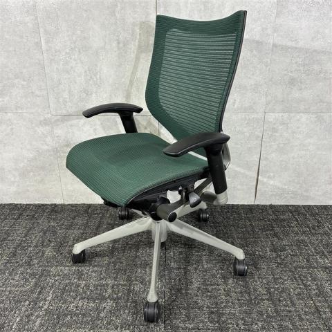 【中古】バロンメッシュチェア  オカムラ（okamura） 肘付ローバックチェア