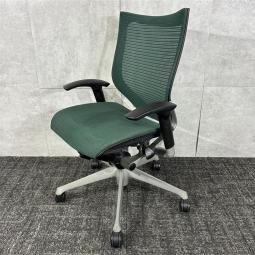 【オカムラ製バロンチェア/グリーン】　中古家具　九州最大級　《オフィスバスターズ福岡博多店は、福岡を拠点として、日本全国へ中古オフィス用品・オフィス家具を提供しております》
