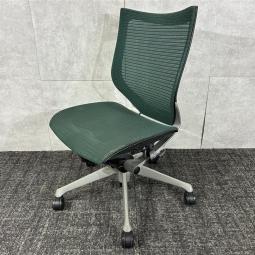 【オカムラ製バロンチェア/グリーン】　肘無　中古家具　九州最大級　《オフィスバスターズ福岡博多店は、福岡を拠点として、日本全国へ中古オフィス用品・オフィス家具を提供しております》