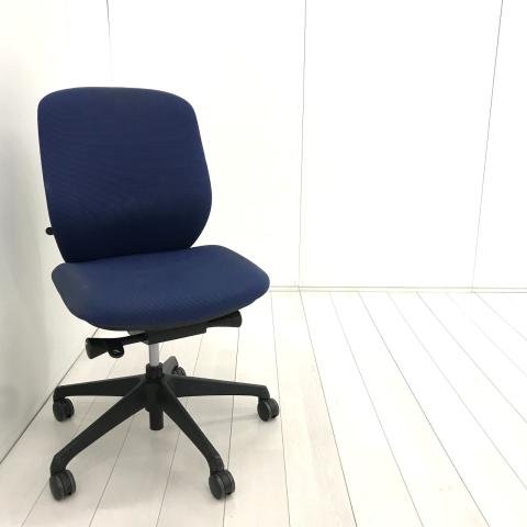 【中古】シルフィー C633XR-FSF3 オカムラ（okamura） 肘無ローバックチェア
