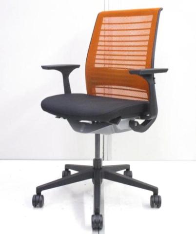 【中古】シンクチェア（新モデル）  Steelcase（スチールケース） 肘付ハイバックチェア