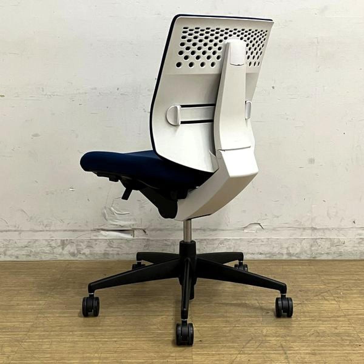 中古】ウィザード2 CRS-G1820E1 コクヨ/KOKUYO 肘無ローバックチェア
