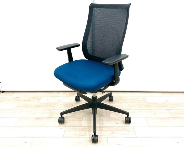 【中古】ベゼル 樹脂脚  コクヨ（KOKUYO） 肘付ハイバックチェア