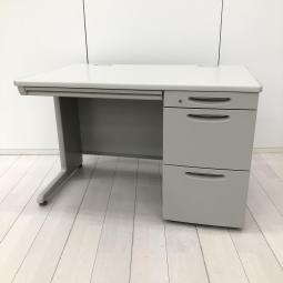 【オカムラの超定番シリーズ！袖一体型で書類をたっぷり収納可能！】■オカムラ(okamura)製 　SD-Vシリーズ　片袖机　■W1100mm×D700×H700mm　■シリンダー錠　■ライトグレー