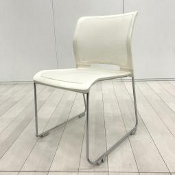 【座面も背面もメッシュのスタッキングチェア入荷！】　■コクヨ（KOKUYO）製　カラベル（Caravel）シリーズ　スタッキングチェア　ミーティングチェア　サークル脚　■ホワイト