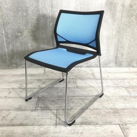 【中古】ツァルト 81R1AR オカムラ（okamura） スタッキングチェア