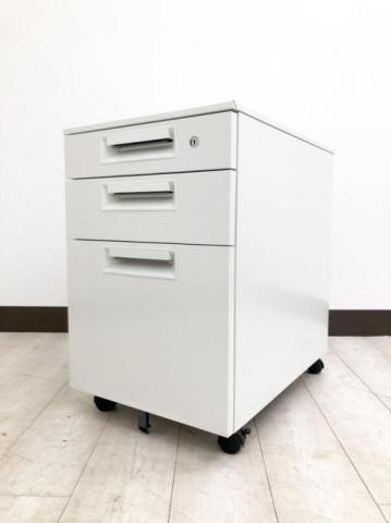 【中古】LEED  プラス（PLUS） ワゴン3段