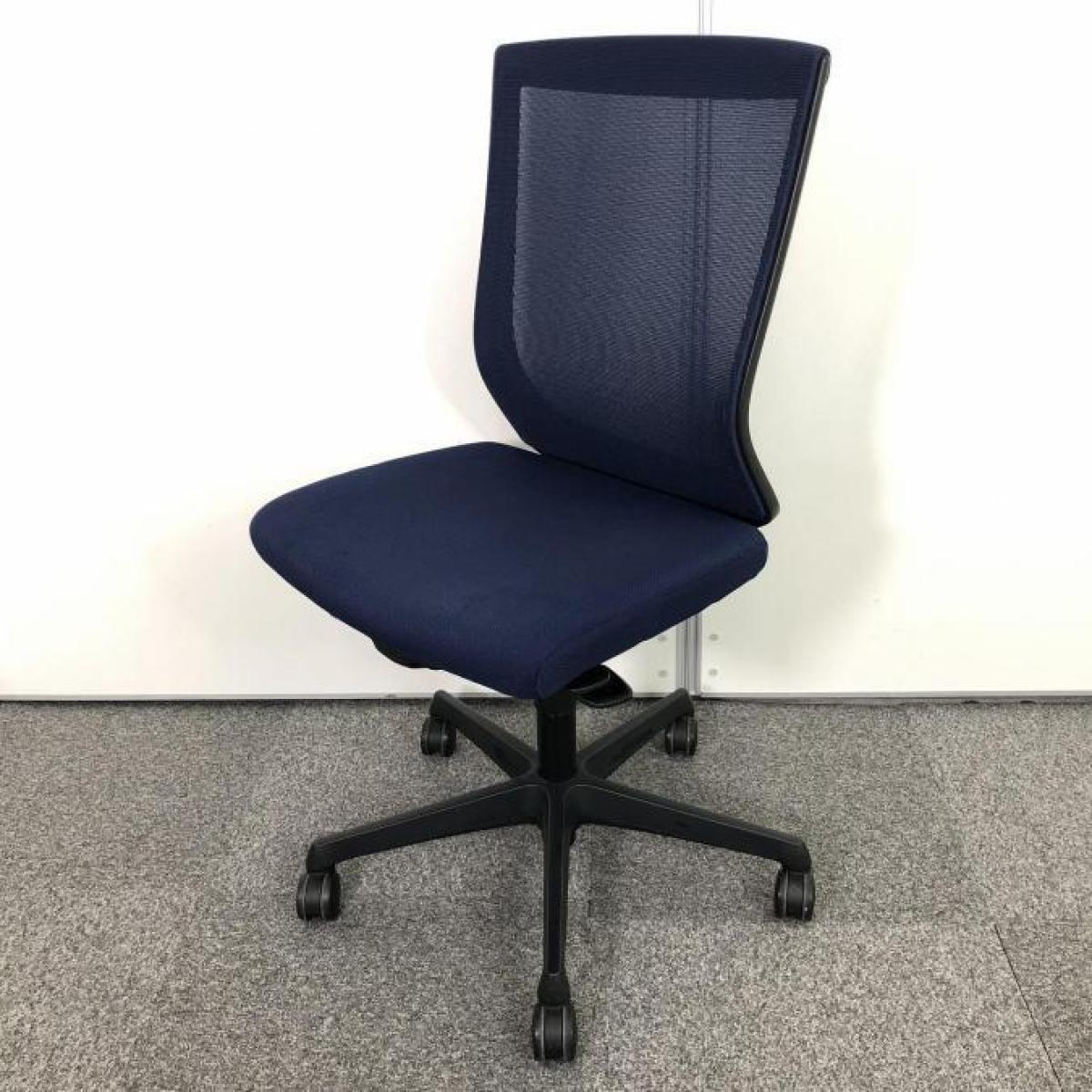 ■オカムラ（okamura）製　■エスクードチェア (ESCUDO)　■ハイバックチェア　■メッシュ背面　■ダークブルー×ブラックシェル【弊社使用欄：A01048381】【SN】
                        エスクード
                                    中古
            