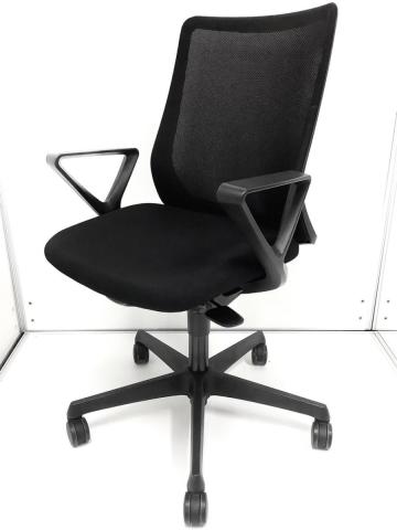 【中古】フルーエントチェア  オカムラ（okamura） 肘付ハイバックチェア