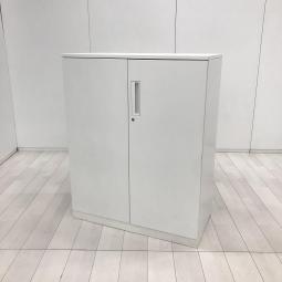 【在庫入替セール品！（本在庫限定価格）】【書類整理におすすめ！両開き書庫！】■コクヨ(KOKUYO)製　エディア(EDIA)シリーズ　両開き書庫　ローキャビネット ■シリンダー錠　■ホワイト【弊社使用欄：A01033683】【HU】