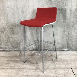 【カウンターテーブルと合わせて使えておしゃれ！】■オカムラ製　Alt Cafe　カウンターチェア　■レッド　【弊社使用欄：A01042232】【HU】【関東倉庫在庫品】
