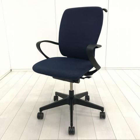 【中古】フルゴ KF-436GBHT1B2 イトーキ（ITOKI） 肘付ハイバックチェア