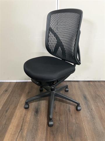 【中古】yera  イナバ（INABA) 肘無ハイバックチェア