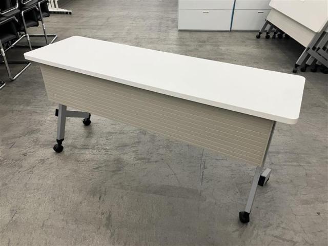 【中古】プラッテ  ウチダ（UCHIDA) スタックテーブル(長机/折りたたみ/会議用)
