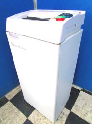 【コンパクトなボディで45ℓ容量のシュレッダー！　取っ手・キャスターがついてラクラク移動】■業務用シュレッダー　■石澤製作所　セキュレット (Securet)　PD123S　■W390×D310×850　■最大細断枚数：13枚　【入替セールにつき60%OFF！】